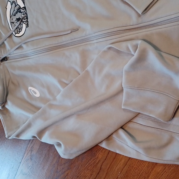 ASICS jacket - Picture 2 of 4